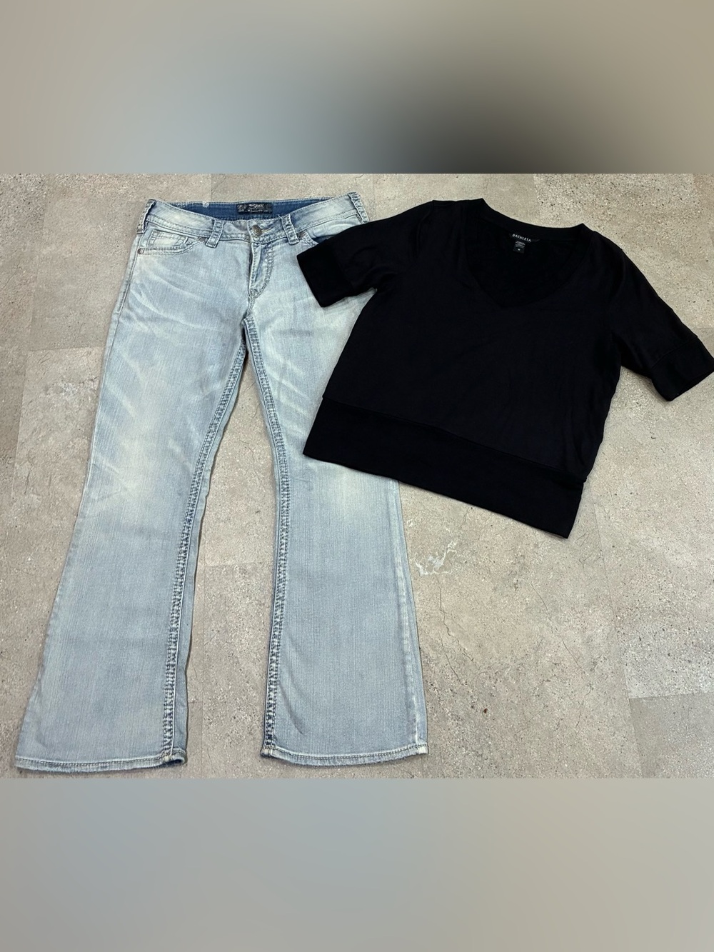 Womens SILVER/ATHLETA Suki Surplus Jeans & Short Sleeve Sweater, sz 30x30